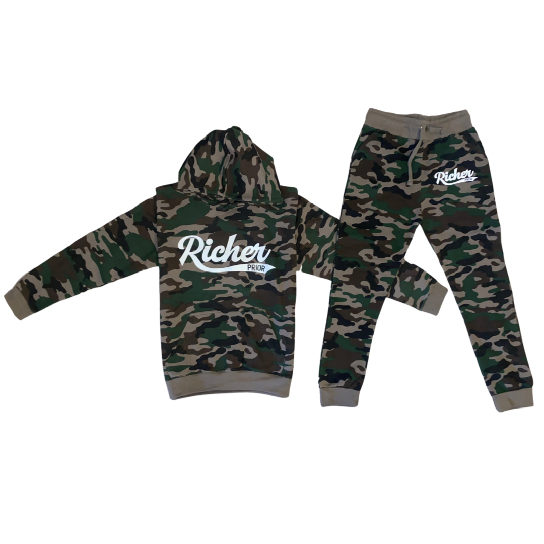 Camo/Wealth White Richer Prior Sweatsuit